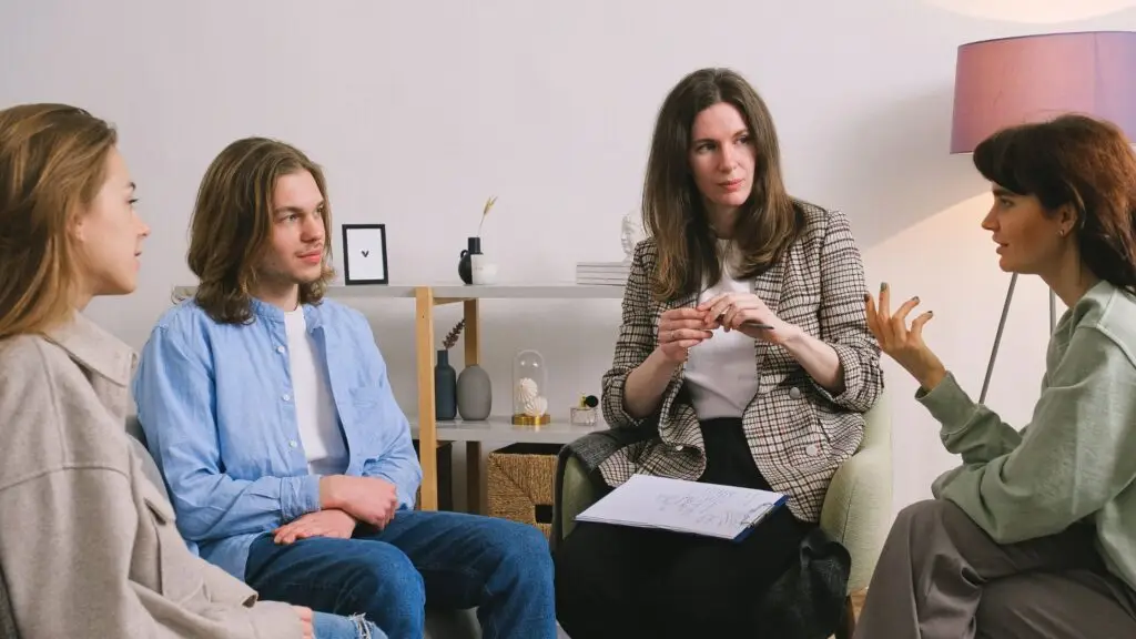 dbt therapy and skills training